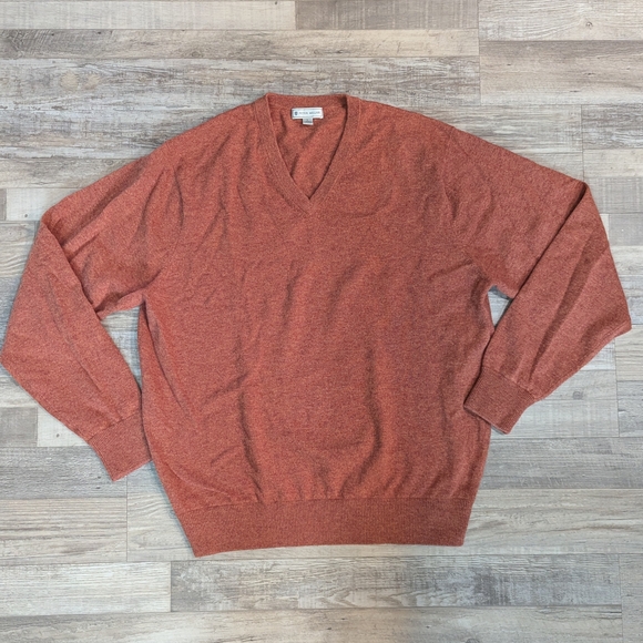 PETER MILLAR cashmere V neck sweater L